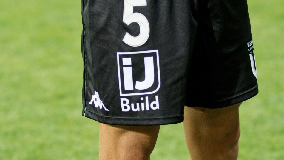 IJ